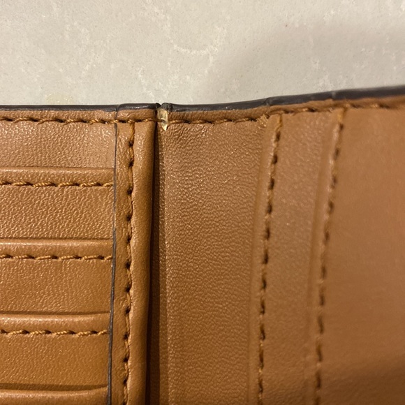 Michael Kors Wallet - Picture 7 of 7